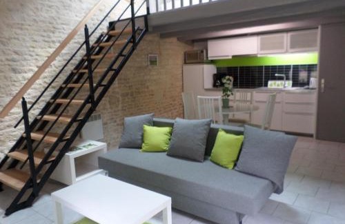 Coulon House | La Libellule