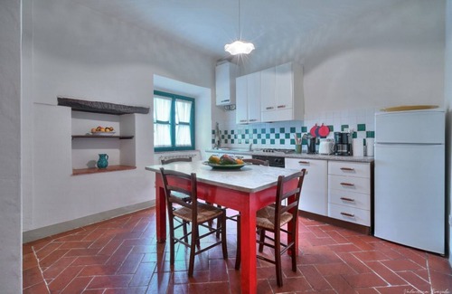 Sarna Apartment | LA LOGGIA, STONE HOUSE IN CASENTINO