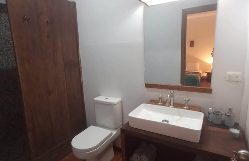 Big Creek Hotel | LA LUCIERNAGA HABITACIONES BIG CREEK