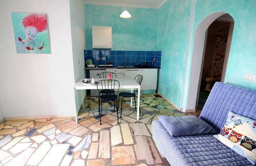 Ferma Apartment | La Luna Blu "Owl" apartment, sea view, 500 meters from the beach