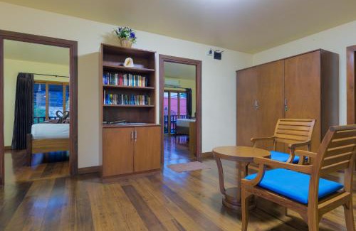 Satun House | La Luna Italian Restaurant & Accommodation