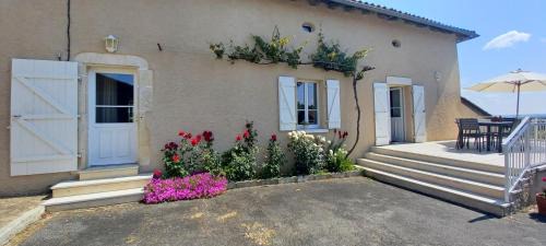 Ecuras Bed & Breakfast | La MÉSANGE BLEUE