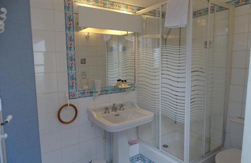 Cuvergnon Bed & Breakfast | La Maison Blanche