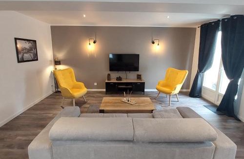 Les Rosiers-sur-Loire House | La Maison du 19 - 130m2 - Les Rosiers sur Loire - Chambres climatisées