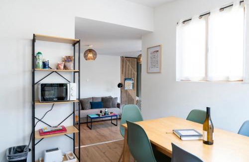 Miribel Villa | La Maison de Charlioté, entier, 3chb, 4 à 6 pers