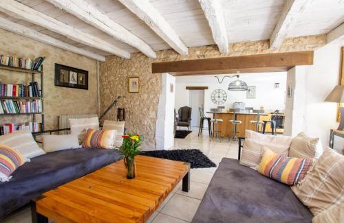 Champagnac-de-Belair House | La maison de lolo et marco pour 6
