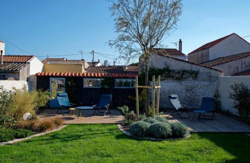 Port-des-Barques House | La maison de Gaston