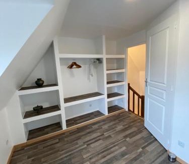 Jars House | La Maison de Jars