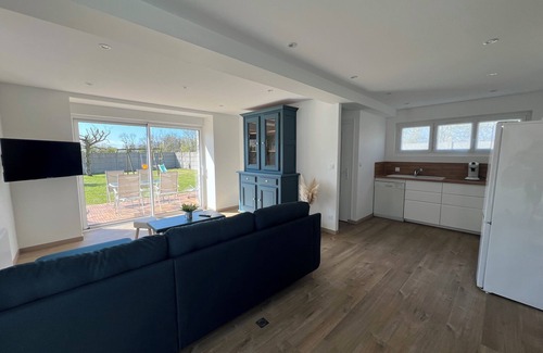 Gouville-sur-Mer House | La Maison de Mamie Marcelle