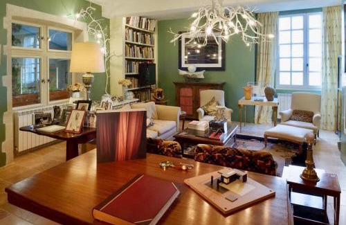 Forcalquier Bed & Breakfast | La Maison des Chapitres
