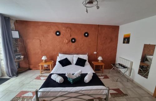 Louzignac House | La Maison des Grands Bambous - L'Angoumois L'Aunis La Saintonge La Boutonne