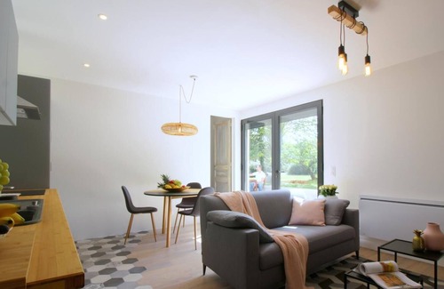 Galgon House | La Maison du Champ de Beaumont