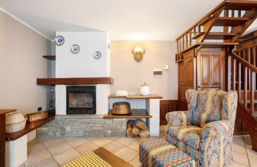 Montjovet Apartment | La Maison du Coeur