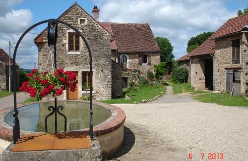 Ecutigny House | La maison du Gué