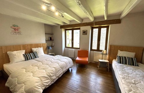 St Georges la Pouge House | La maison francois