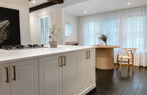 Hatley House | La Maison HATLEY HOUSE