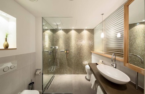 Saarlouis Hotel | LA Maison Hotel