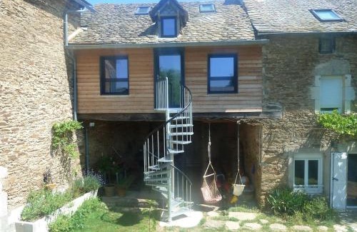 Manhac House | La Maison Mescladis