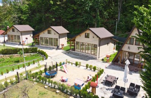 Curtea De Arges Apartment | La Maria si Ioana