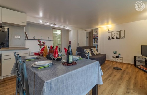 Saint-Beron House | LA Marmotte - Saint Beron