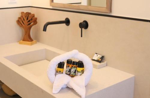 Vrahati Apartment | La Mer Bleue Beachfront Boutique Apartments