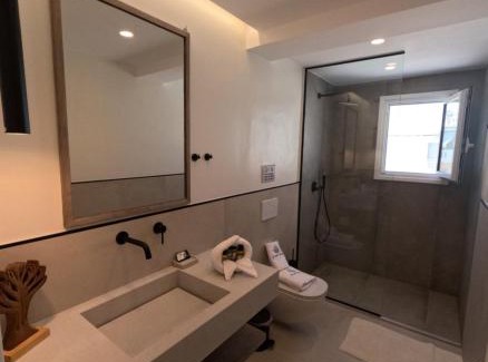 Vrahati Apartment | La Mer Bleue Beachfront Boutique Apartments