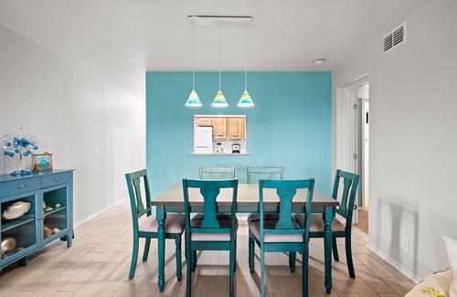 Port Aransas Condo | La Mirage Condo 323 Beachfront Resort Condominiums with Private Boardwalk