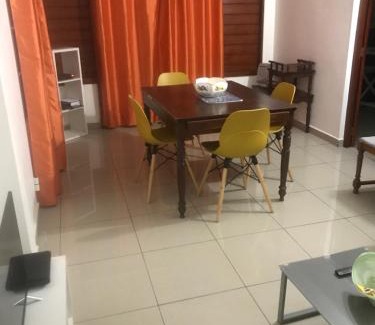 Morne-A-l'Eau House | la Mistoine