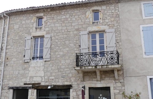 Montcuq Apartment | La Montcuquoise