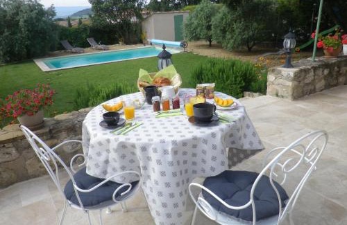 La Motte-dʼAigues Bed & Breakfast | La mordorée