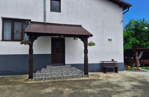 Jibert House | La Nelutu Ceterasu