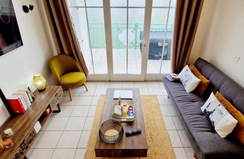 Bourgenay Apartment | "LA P'TITE PAUSE" Appartement 4 personnes, vue golf, accès parc aquatique gratuit