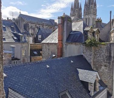 Quimper Apartment | La Palmeraie - Appartement classé 4 étoiles - Hyper centre ville