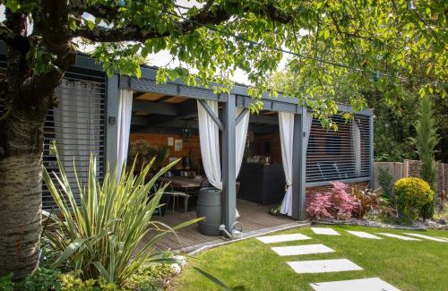 Thoiry Apartment | La Paradisiaque - Near Geneva, Pool, Calm & Mountain