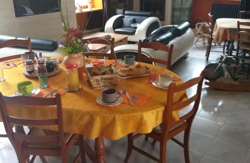Chavagnes-en-Paillers Bed & Breakfast | la Passerelle