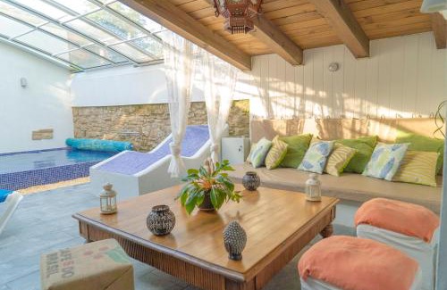 Olost Villa | La Pausa Rural & Wellness