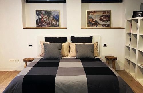 Monza Apartment | La Perla