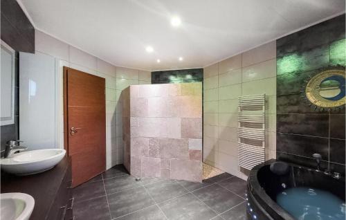 Hoerdt House | La Perle Bleue