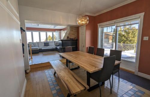 Roberval House | La Perle Rose du Lac-St-Jean
