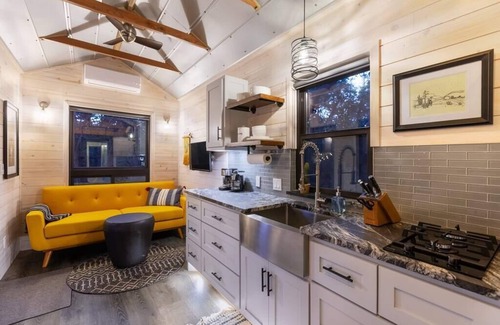 Wimberley House | La Petite: a Tiny House Tucked in Nature *Hot Tub*