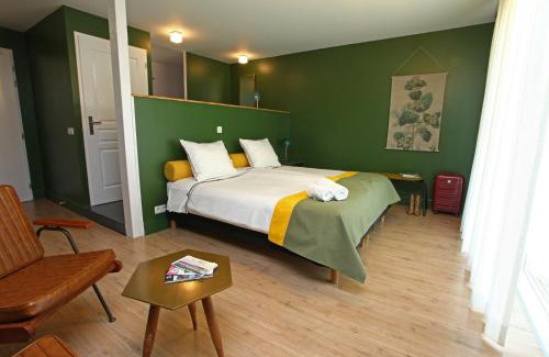 Saint-Cricq-Chalosse Hotel | La Petite Couronne, Ecolodge & Lofts