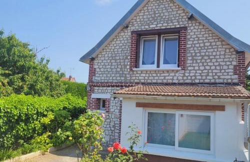 Le Vaudreuil Apartment | La Petite Luce