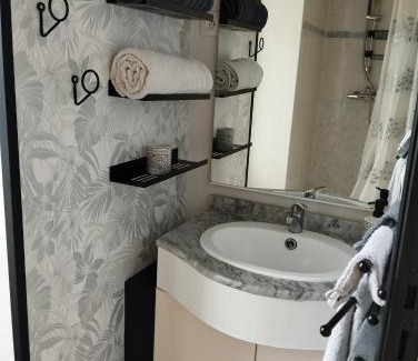 Matha House | La petite maison