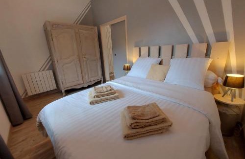 Vaiges House | La Petite Maison