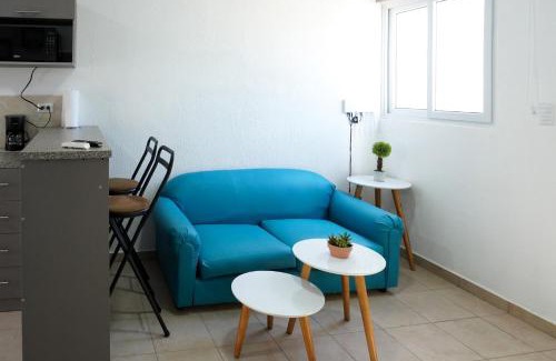 Santa Ana House | La Petite Santa Ana
