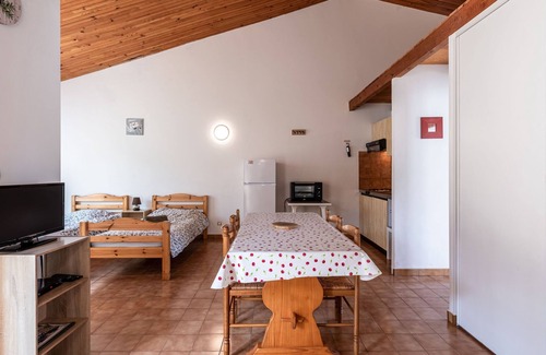 Sagone House | La Pinède, bungalow 4 pers. by Interhome