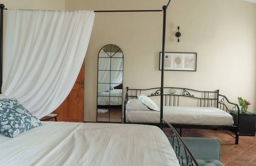 Paliano House | La Polledrara Relais di Campagna