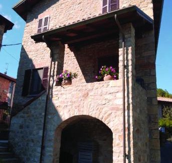 Ponte Nizza House | La Pomella