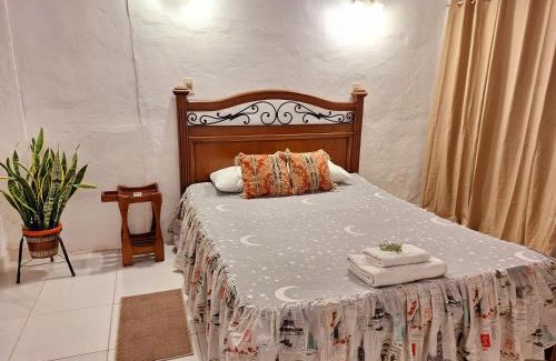 Asuncion House | La Ponderosa