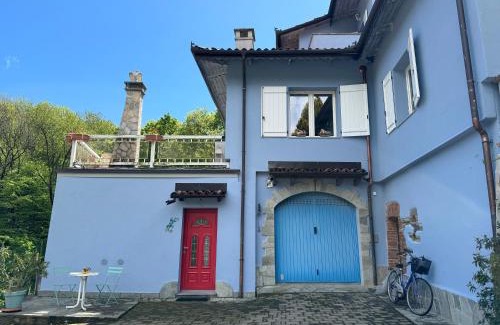 Favaro Apartment | La Porta Rossa